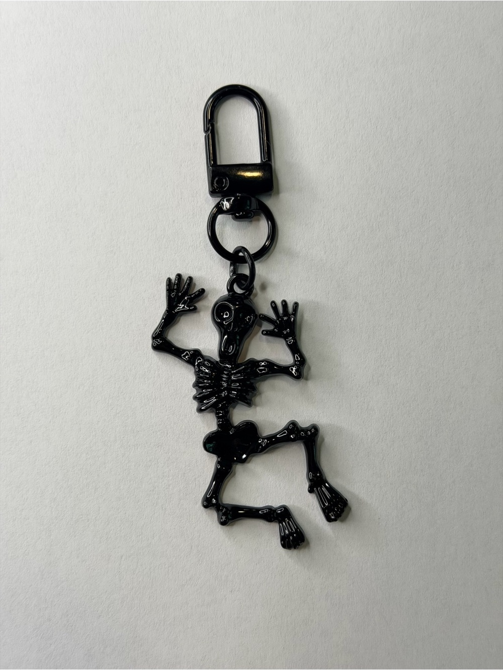 LOT OF 4 NWT Spooky Halloween Bag Charms Skull Cherries Ghost Bat Skeleton Set - Picture 10 of 14